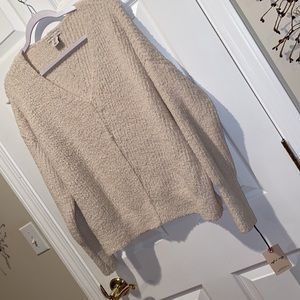 Sincerely Jules Soft & Cozy Sweater Cream Color Size L.  NWT